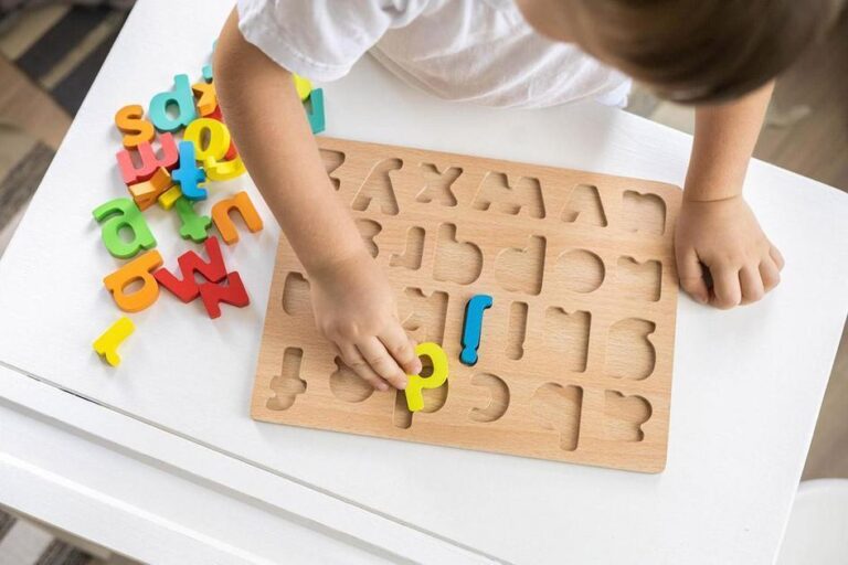 brinquedo pedagogico montessori