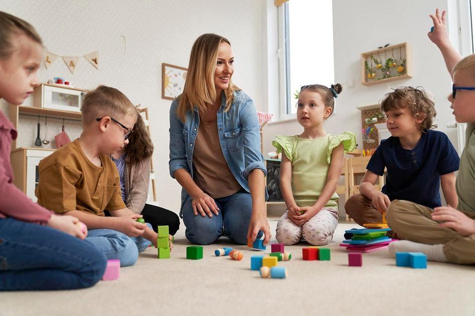 Como Organizar Brinquedos Montessori para Maximizar o Aprendizado Como Organizar Brinquedos Montessori para Maximizar o Aprendizado